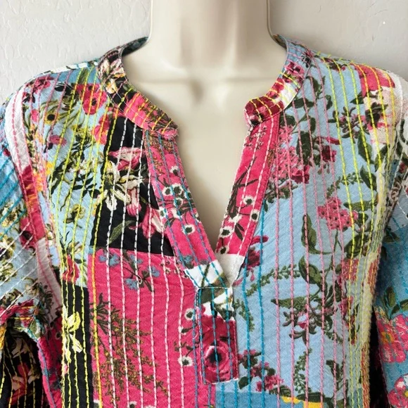 John Mark Multicolor patchwork kantha style Floral split neck 3/4 Sleeve Top - Picture 6 of 14